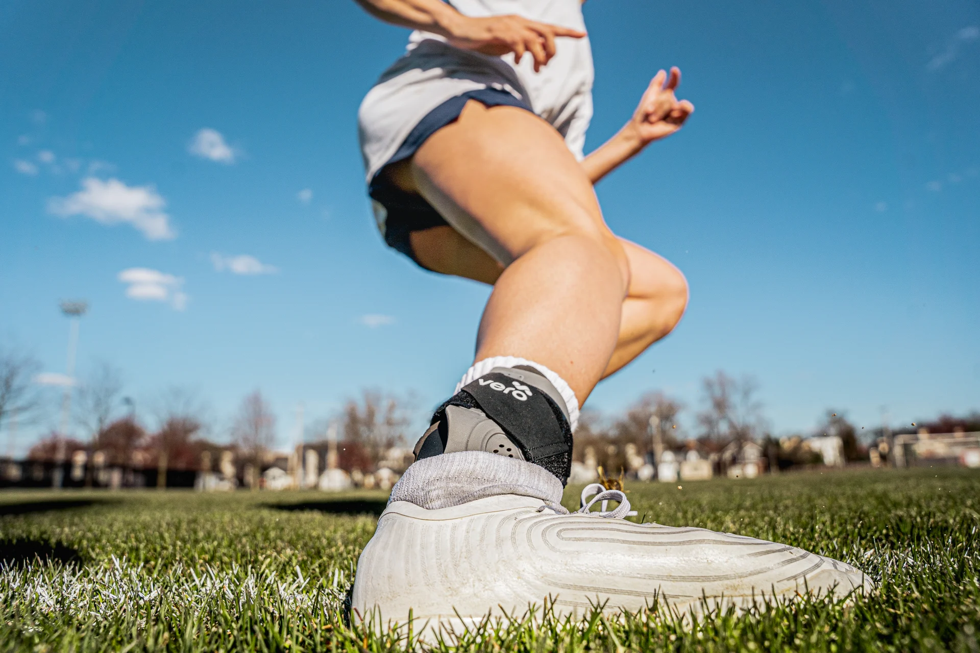 Mixed-sport athletes in action wearing the Vero Ankle® Brace (tennis, running, padel, netball, hockey)